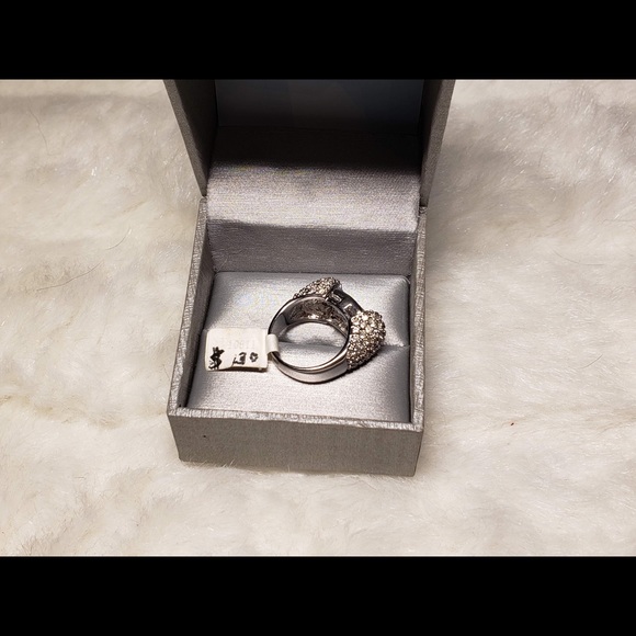 Silver Ring with Crystals & Large Main Stone 8.5 - Picture 4 of 8